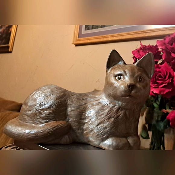 Vintage  Pottery Planter Cat Shape - Picture 3 of 11